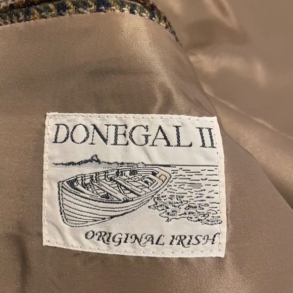 Vintage. Donegal II Tweed Sport Coat. - Picture 5 of 5